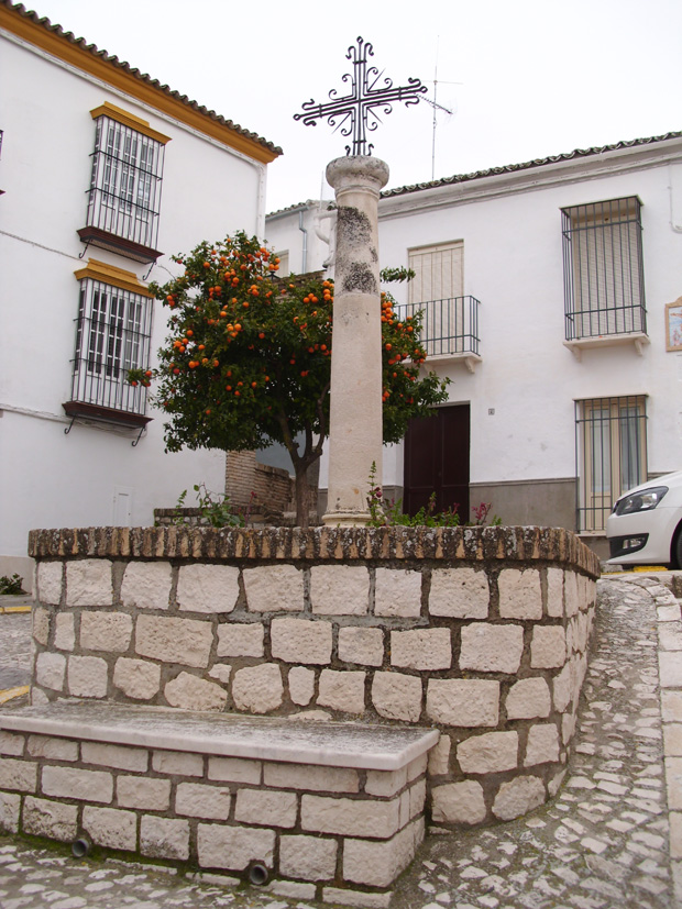 Cruz de Piedra en la Plaza Vieja de Estepa